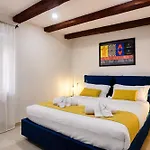 Domus Martis Elegant - Just 20 Meters From Cathedral