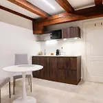 Domus Martis Elegant - Just 20 Meters From Cathedral