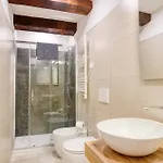 Domus Martis Elegant - Just 20 Meters From Cathedral
