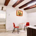 Apartamento Domus Martis Elegant - Just 20 Meters From Cathedral Verona