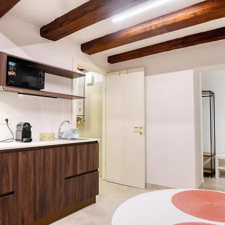 Apartment Domus Martis Elegant - Just 20 Meters From Cathedral