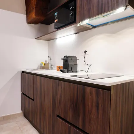 Domus Martis Elegant - Just 20 Meters From Cathedral Apartment