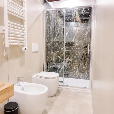 Domus Martis Elegant - Just 20 Meters From Cathedral Apartment Verona